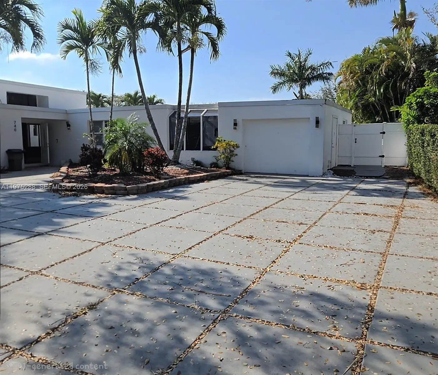 Photo of Listing #A11975288