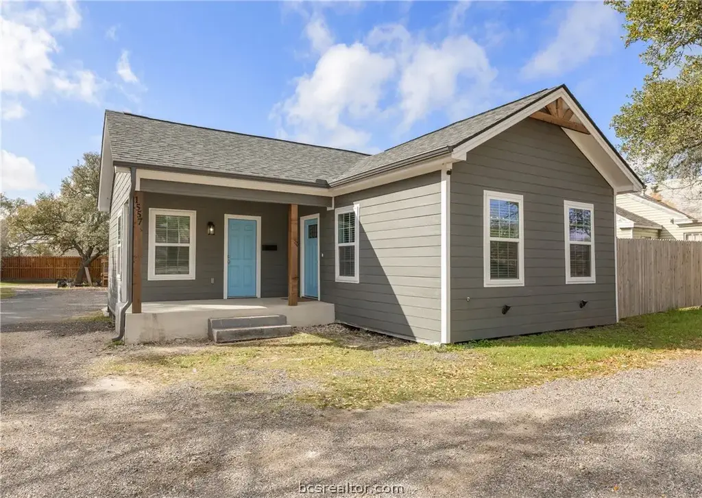 1557 E Wm J Bryan Parkway, Bryan