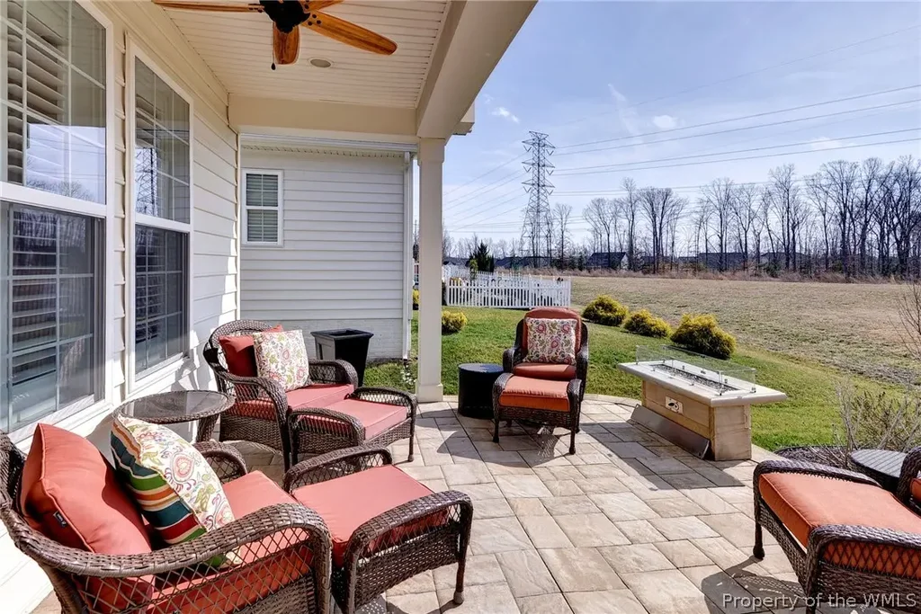 4393 Harrington Commons, Williamsburg