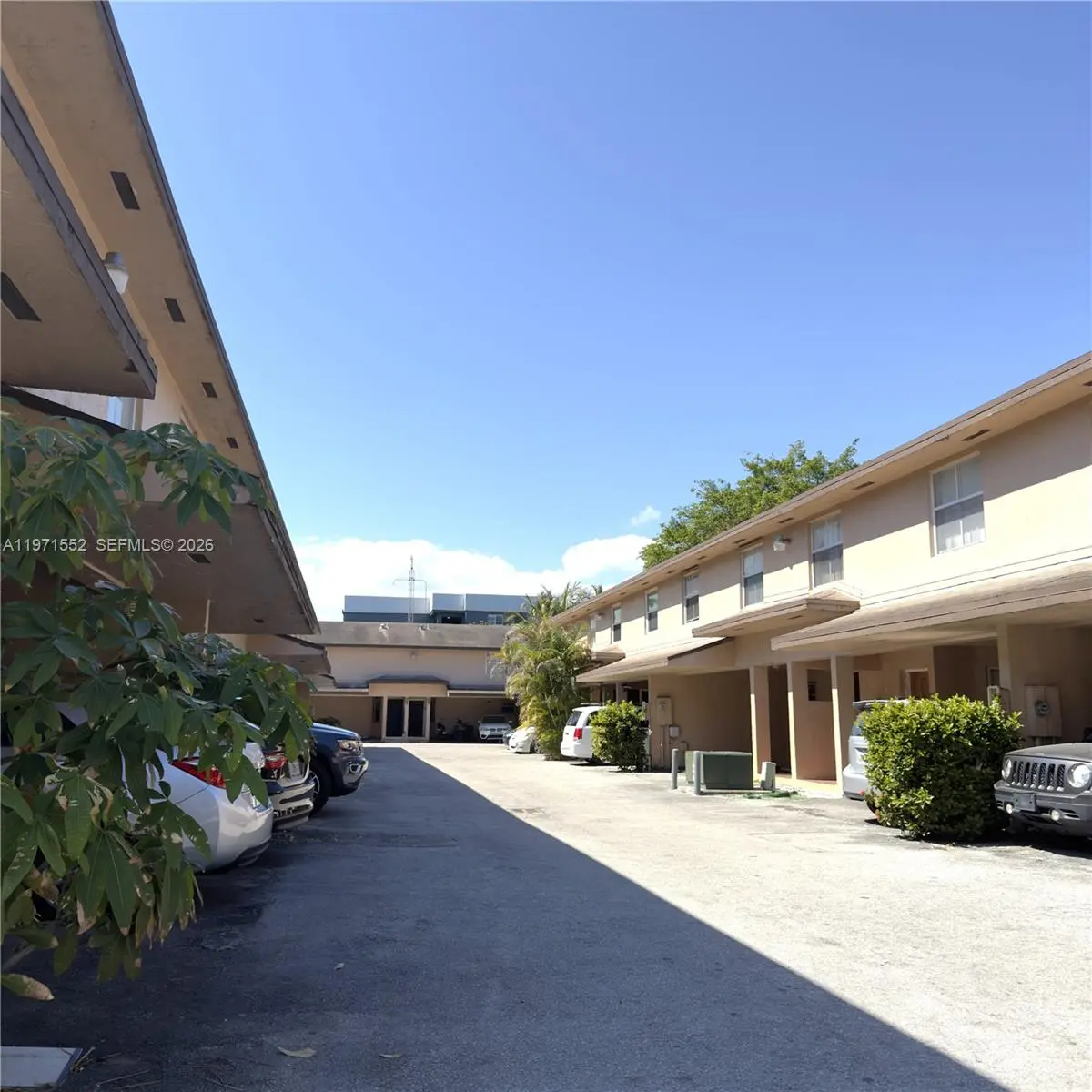 Photo of Listing #A11971552