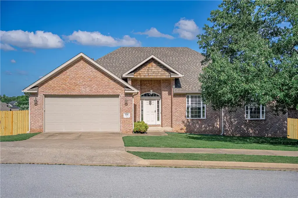 3701 Sw Osprey Drive, Bentonville