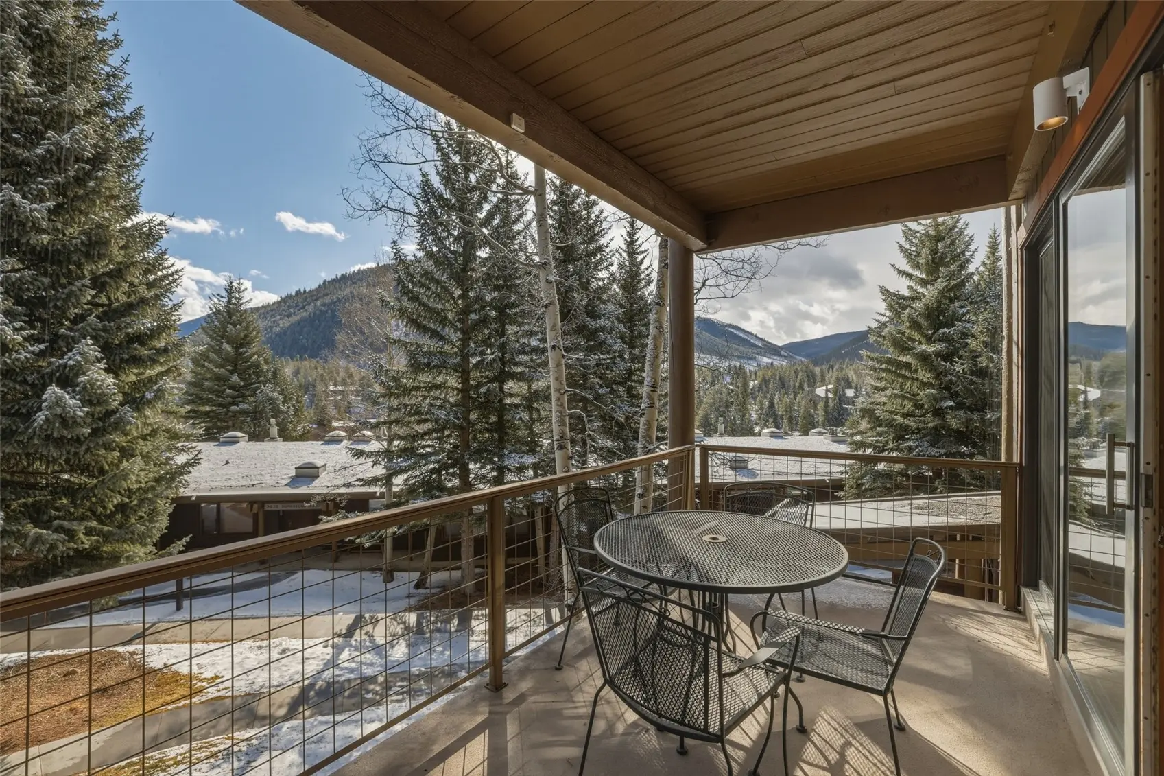 21700 Us Highway 6 2015, Keystone
