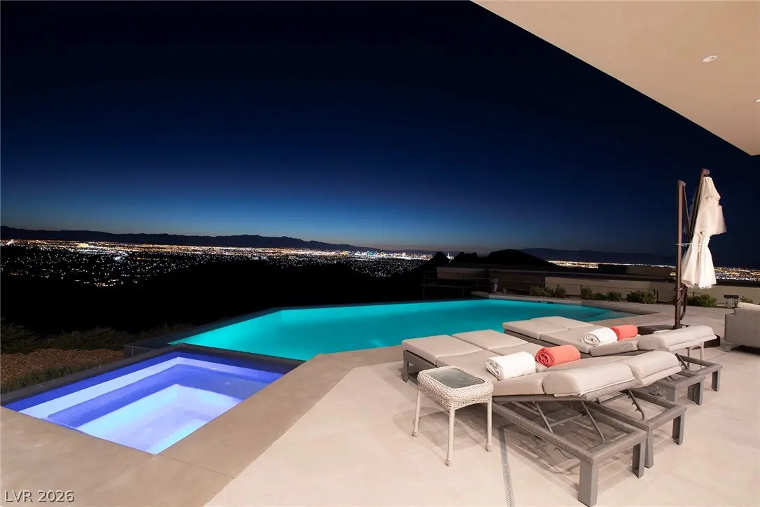 Photo of Listing #2761389