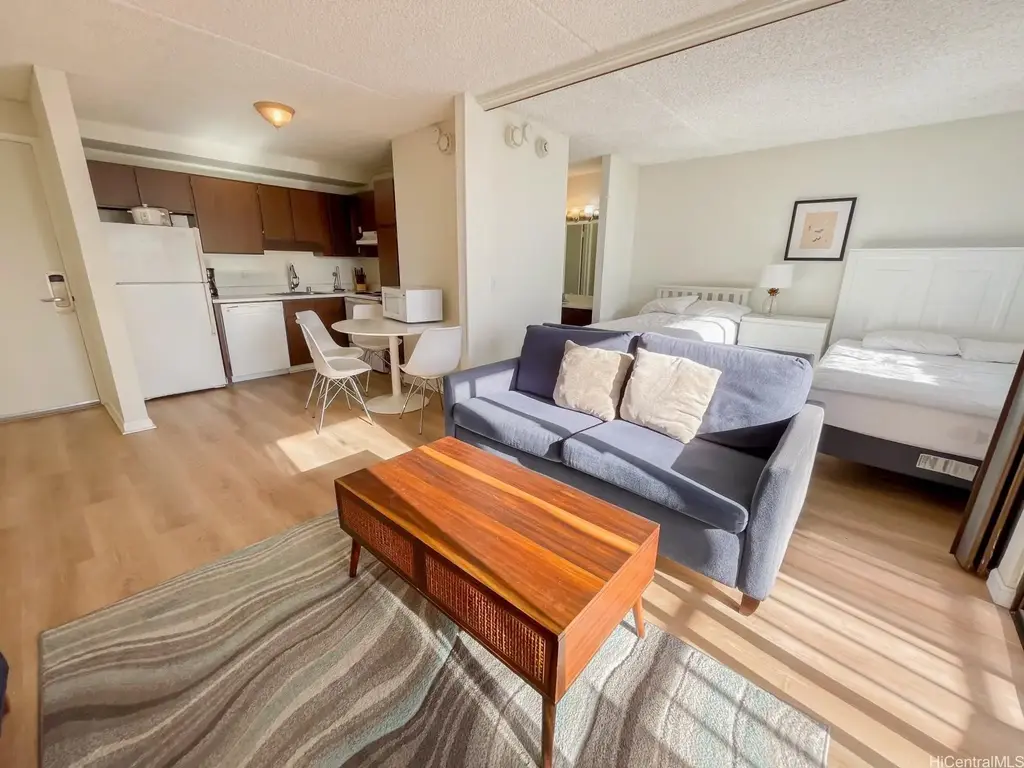 2240 Kuhio Avenue # 1610, Honolulu