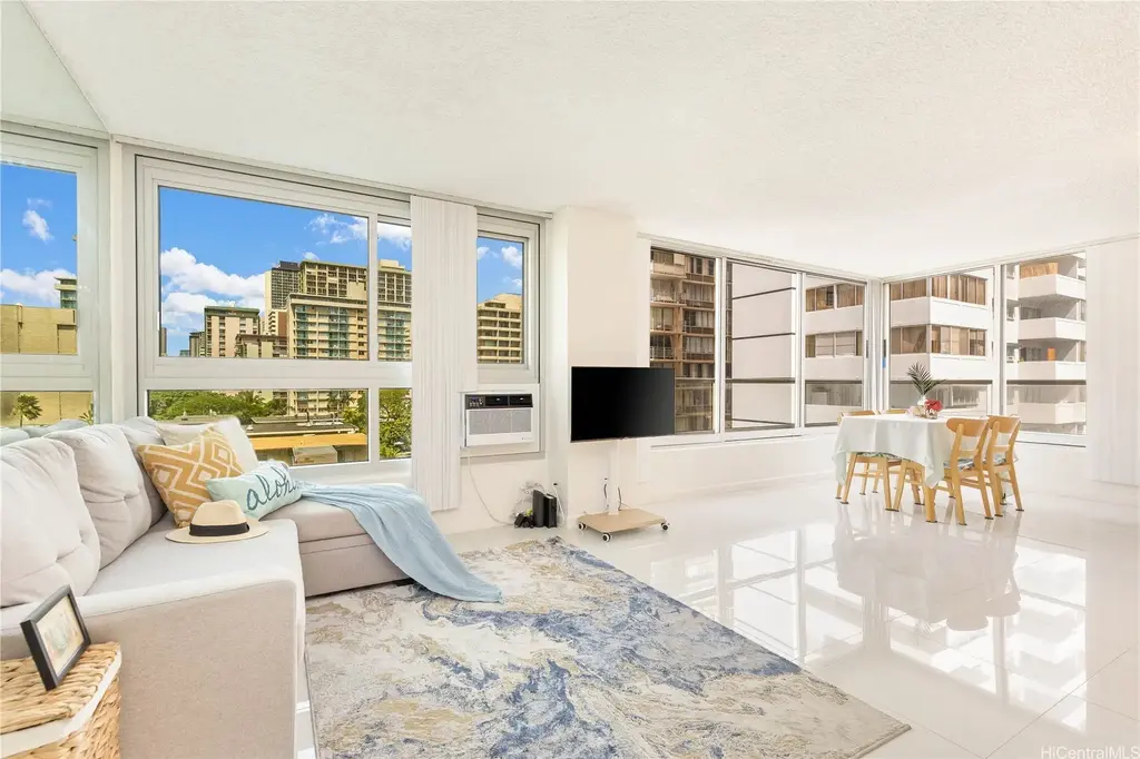2421 Tusitala Street # 602, Honolulu