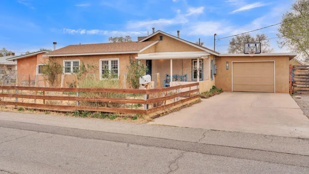 1046 Mcmullen Drive Nw, Albuquerque