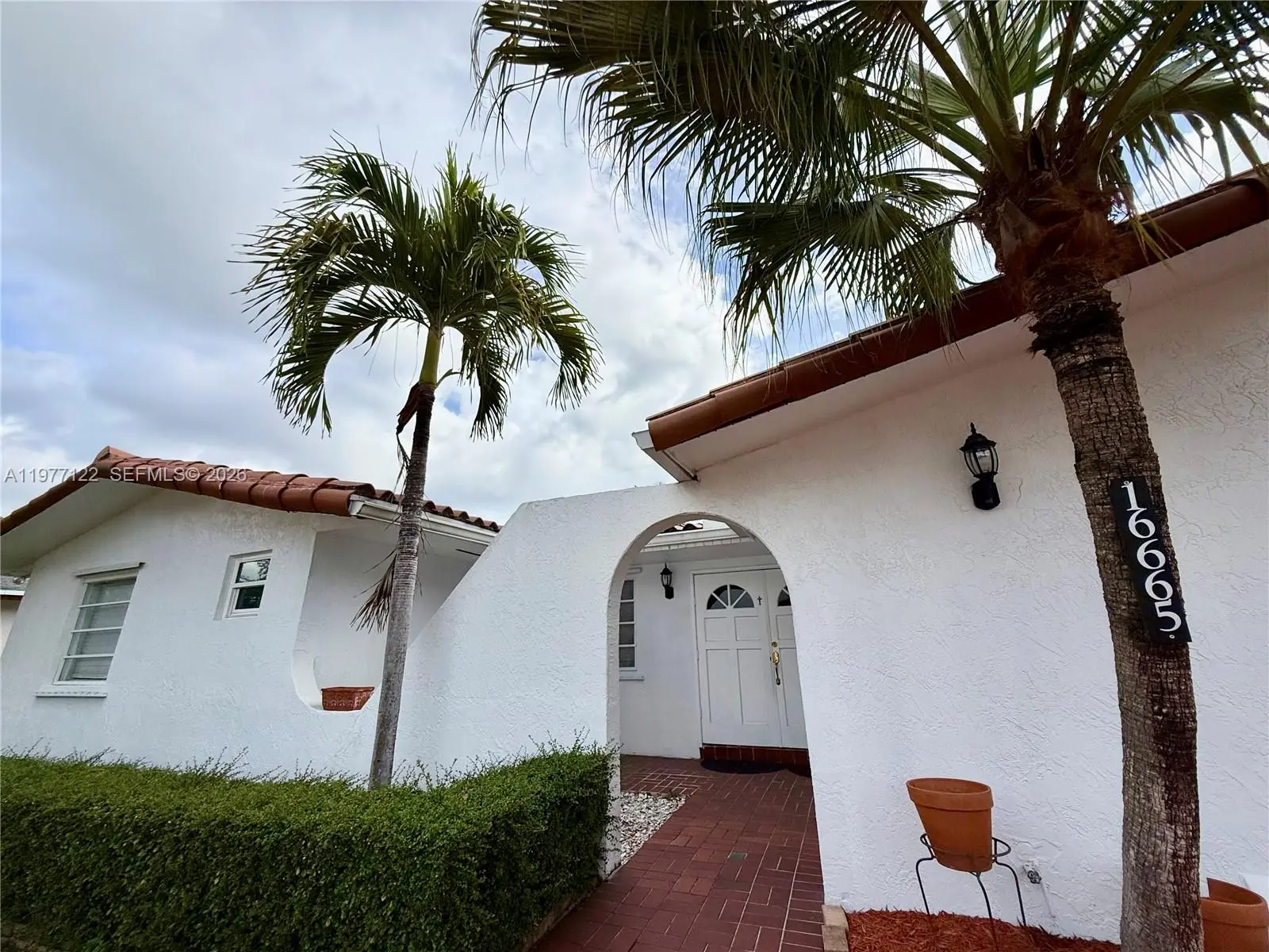 Photo of Listing #A11977122