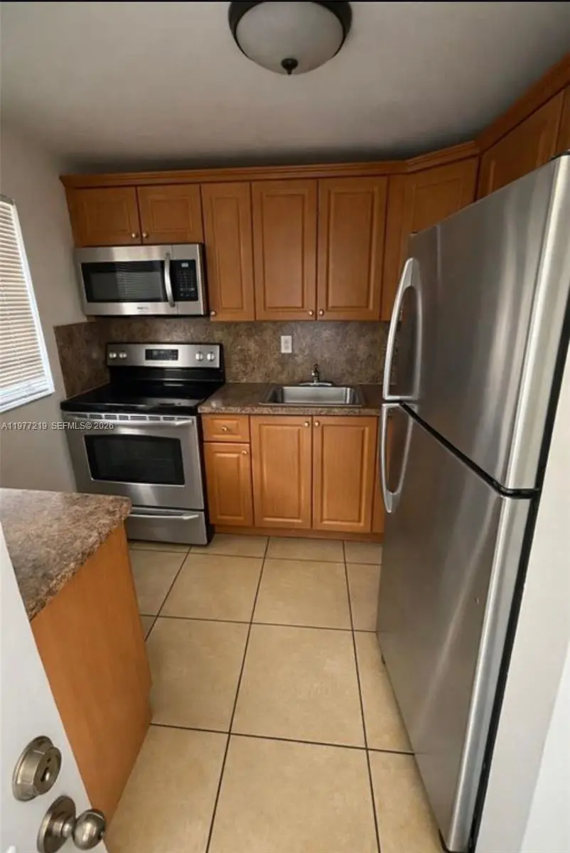 Photo of Listing #A11977219