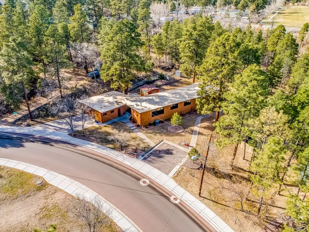 2382 33rd Street, Los Alamos