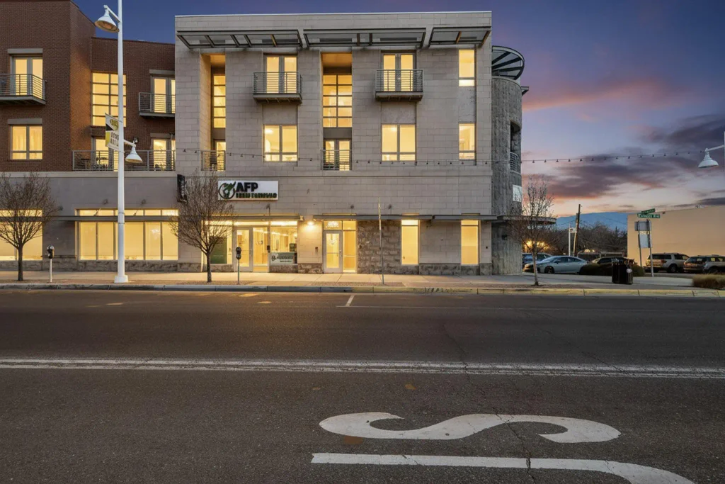 3339 Central Avenue Ne 309, Albuquerque