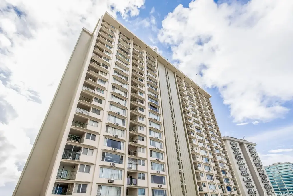 747 Amana Street # 404, Honolulu