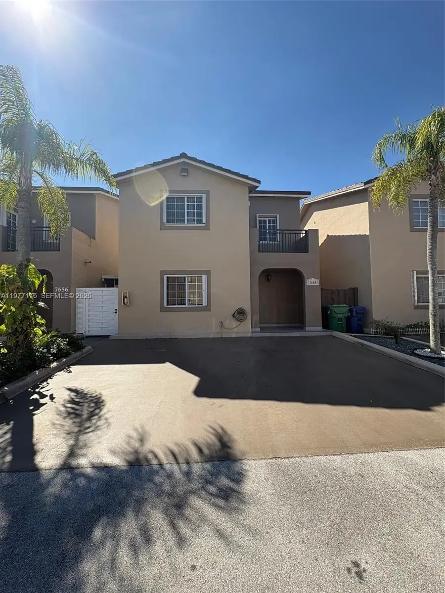 Photo of Listing #A11977176