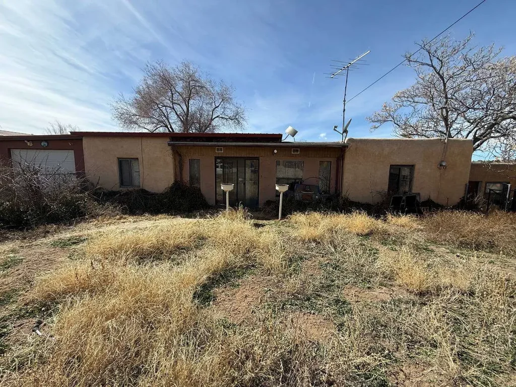 1316 Camino Carlos Rael, Santa Fe