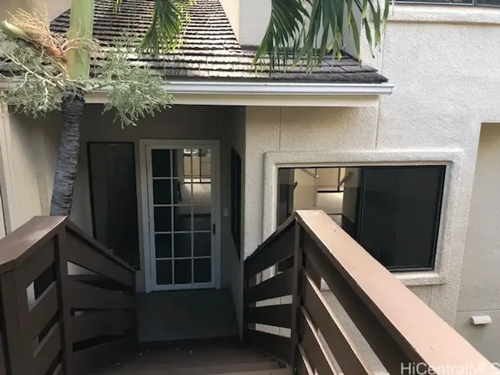 1442 Hoakoa Place # 11, Honolulu
