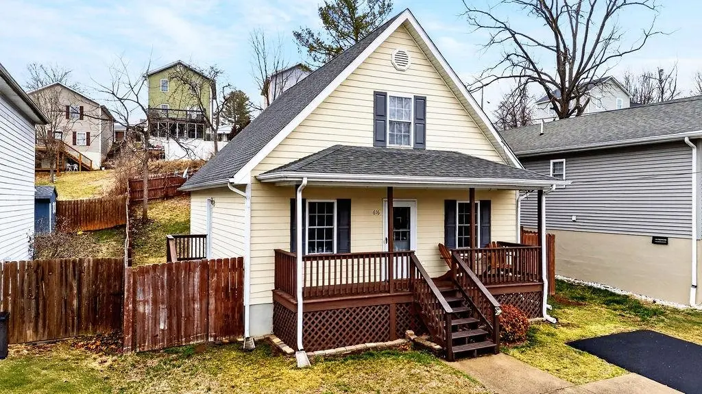 616 Grubert Ave, Staunton