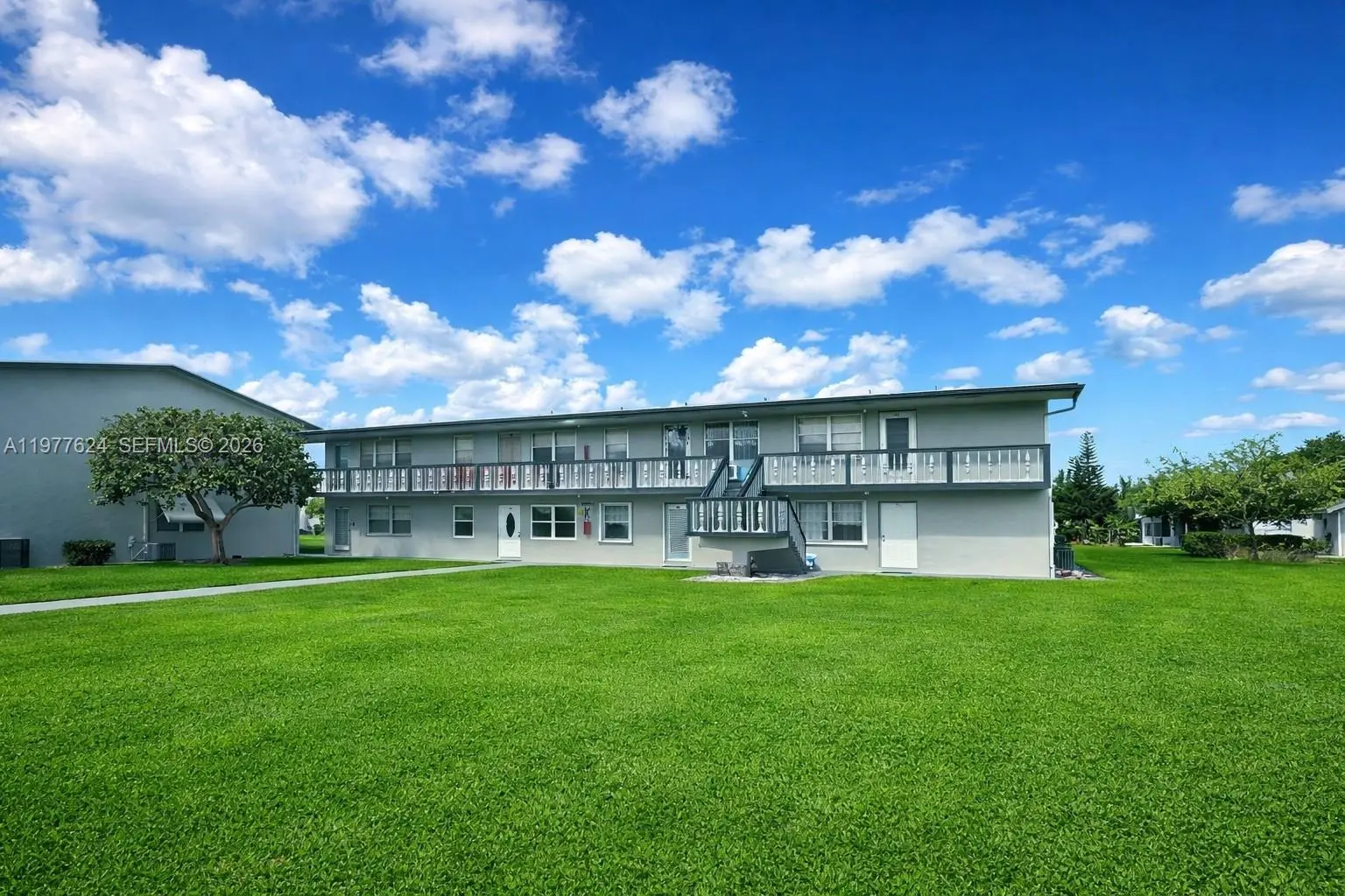 Photo of Listing #A11977624