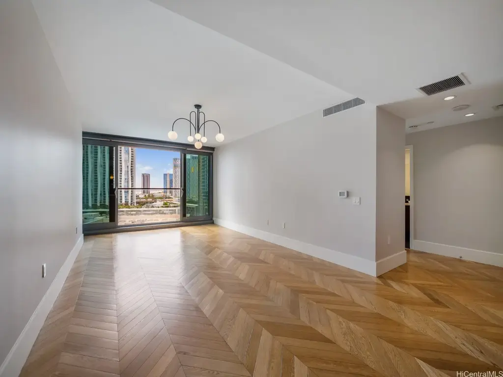 1108 Auahi Street # 1305, Honolulu