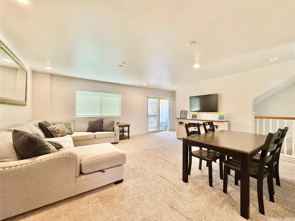 91-3633 Kauluakoko Street # 1005, Ewa Beach