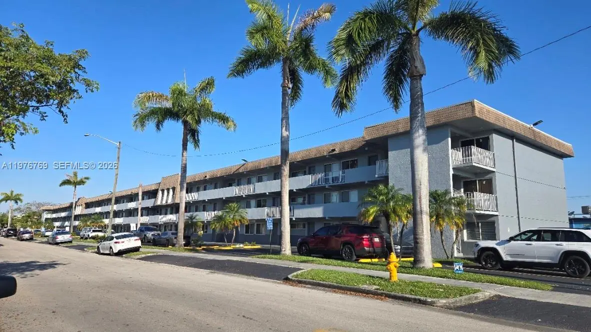 Photo of Listing #A11976769