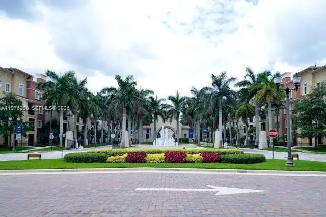 Photo of Listing #A11976328