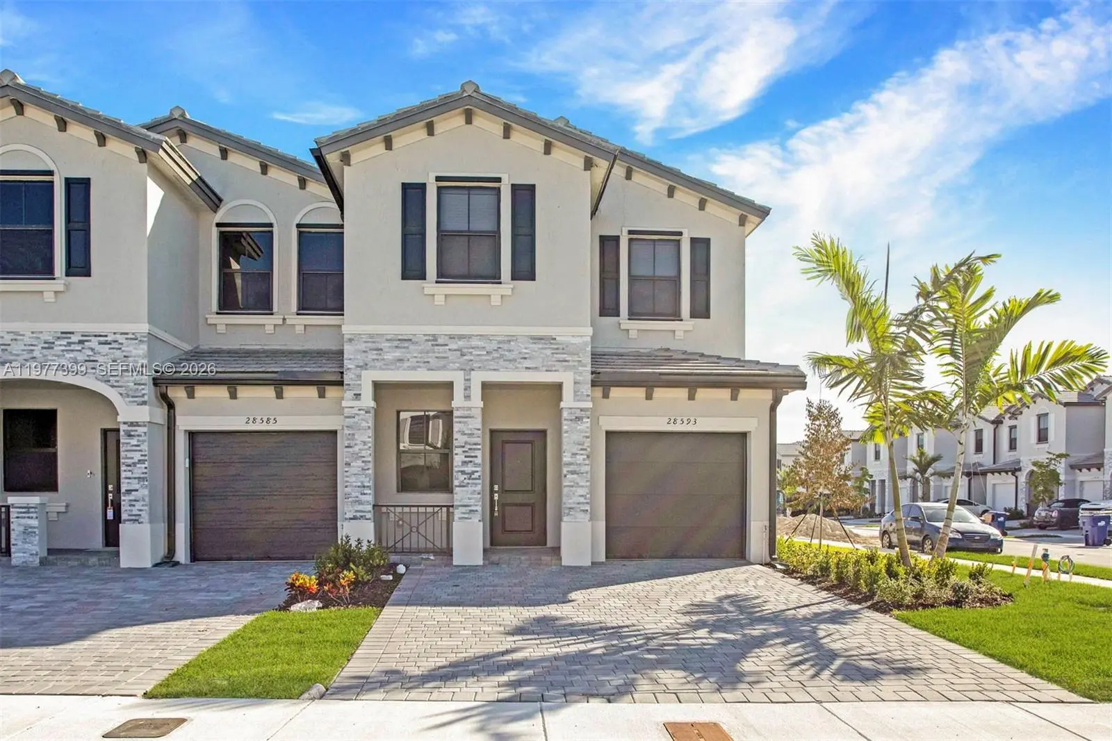 Photo of Listing #A11977399