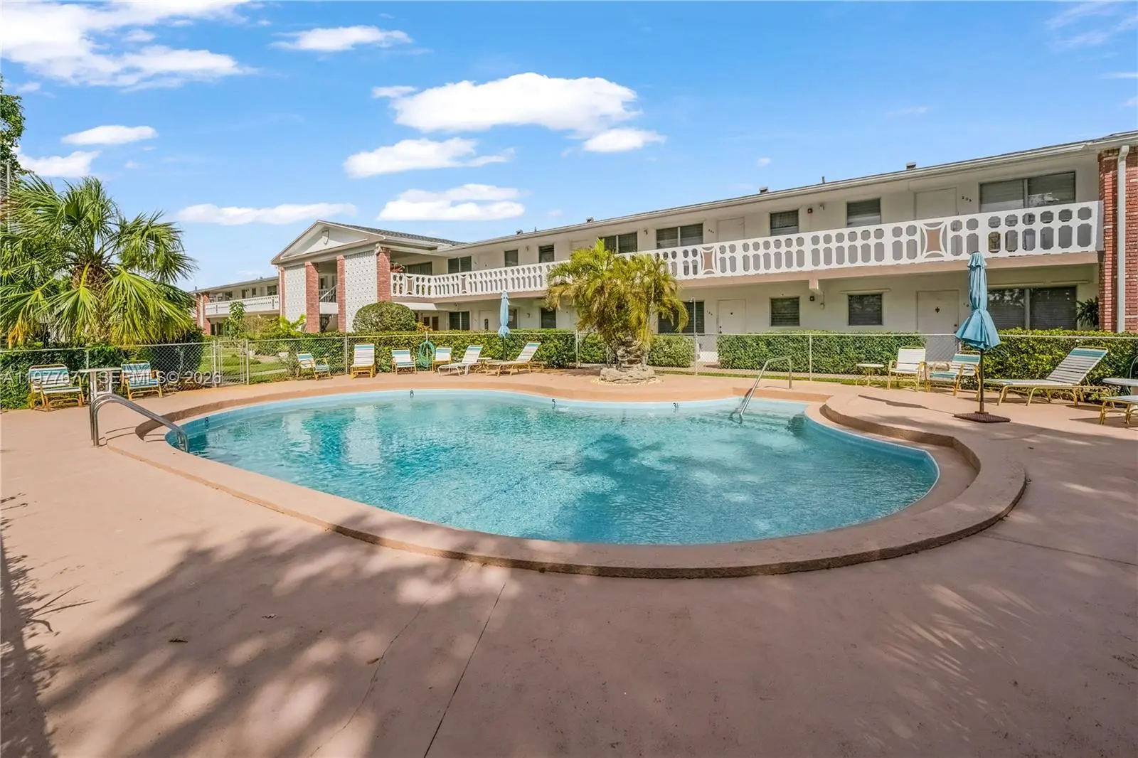 Photo of Listing #A11977677