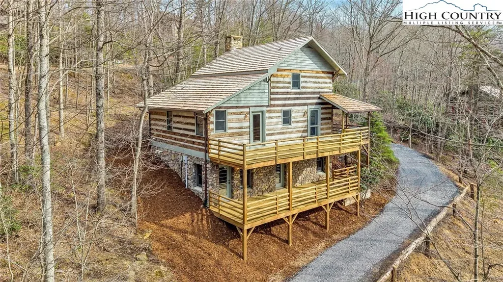 372 Homestead Road, Todd