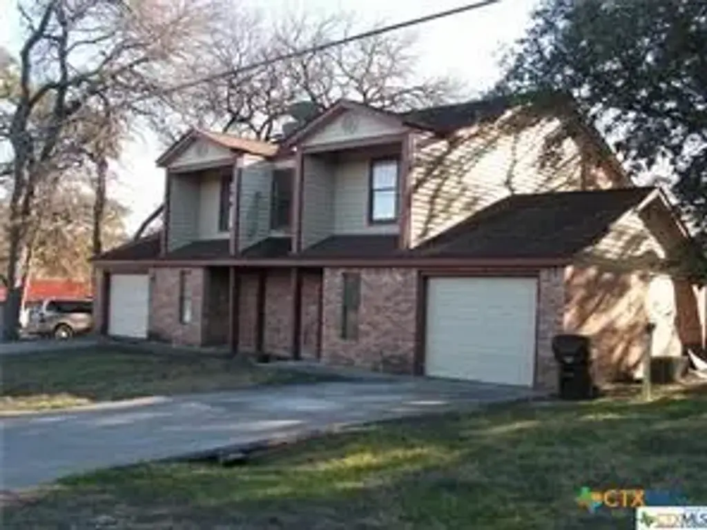 306 Dietert 106, Canyon Lake