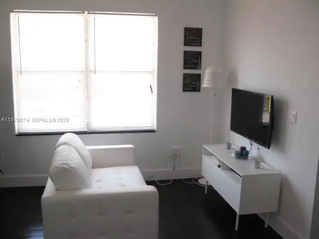 Photo of Listing #A11978074