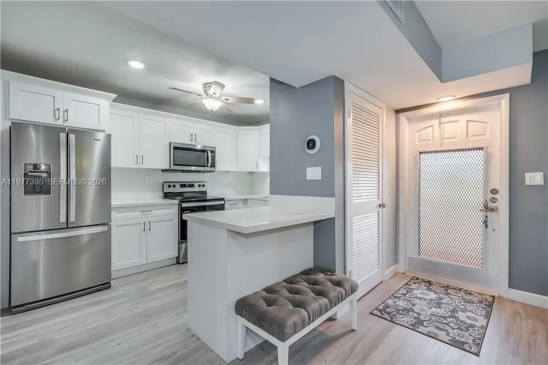 Photo of Listing #A11977395