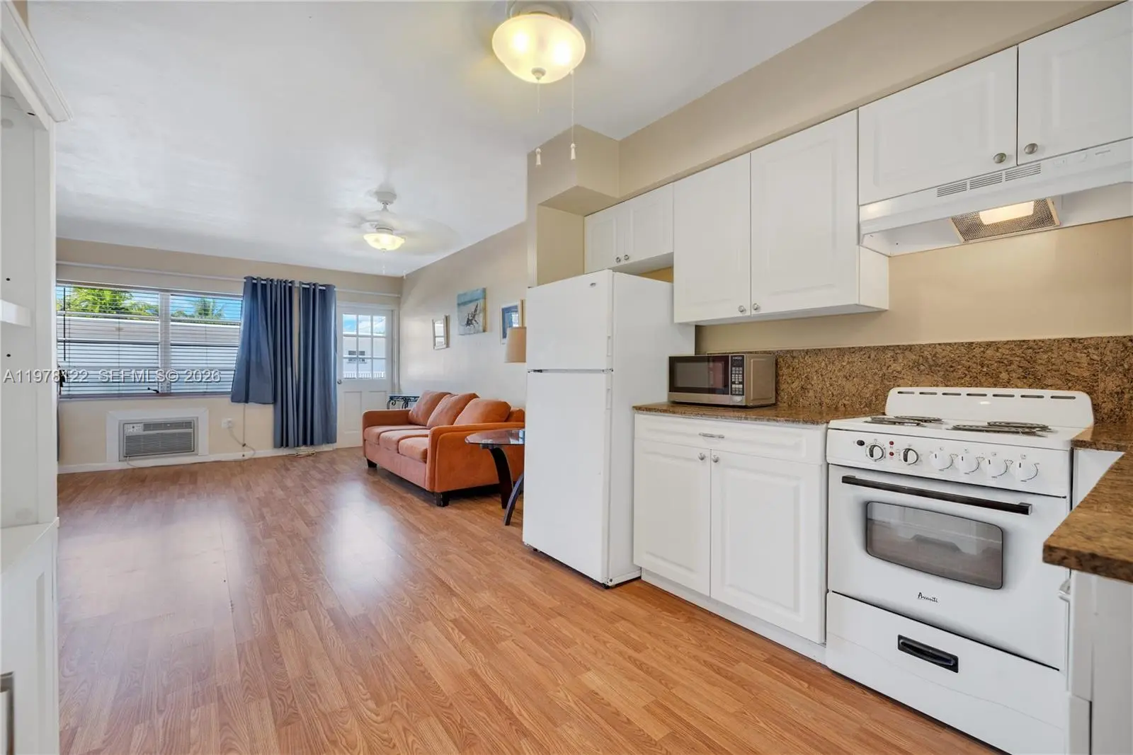 Photo of Listing #A11978122