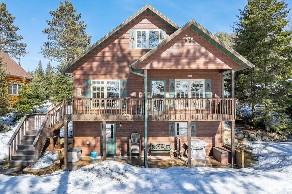 2133 Lofty Pines Ln, Eagle River
