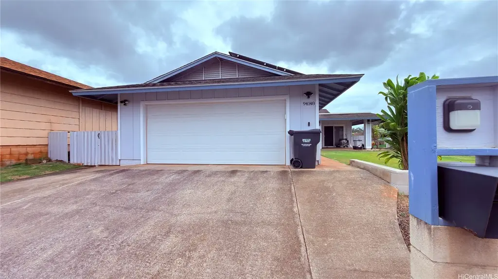 94-148 Kuanalio Place, Mililani