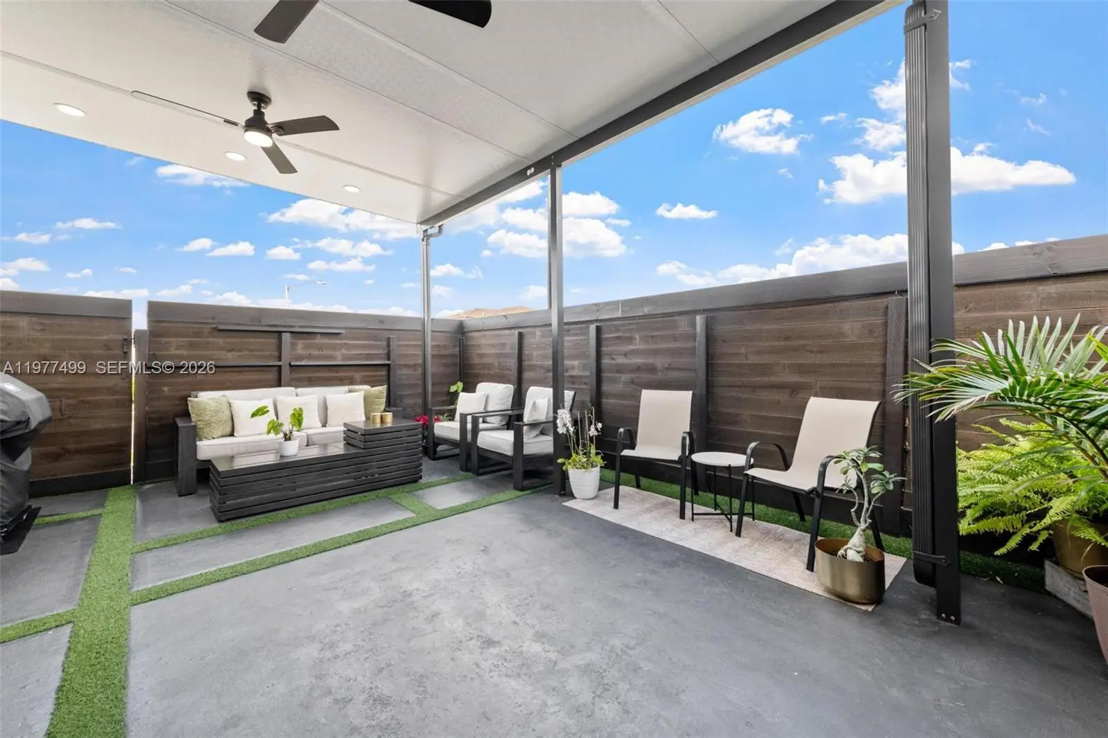 Photo of Listing #A11977499