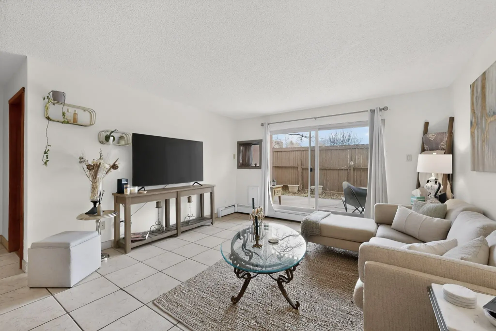 159 Calle Ojo Feliz Unit D, Santa Fe