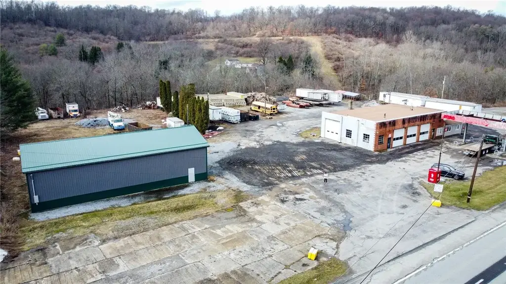 760 Route 422, Summit