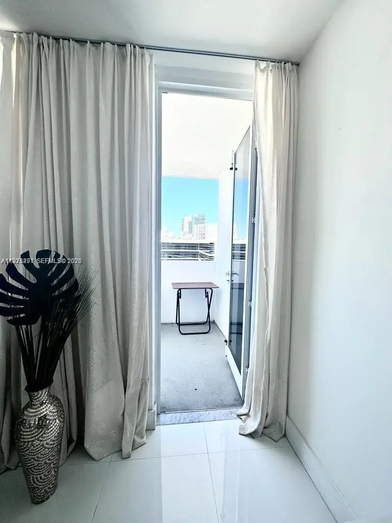 Photo of Listing #A11978291