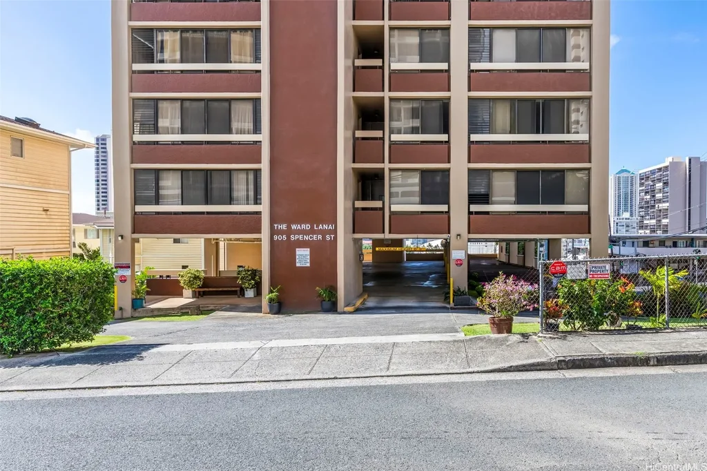 (unit #302) 905 Spencer Street, Honolulu