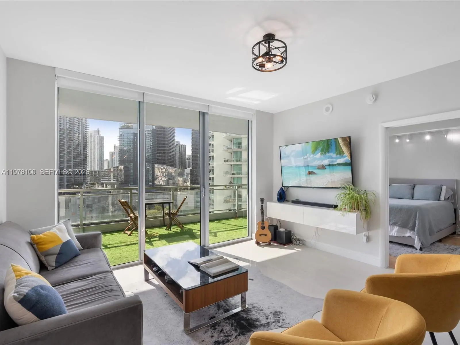 Photo of Listing #A11978100