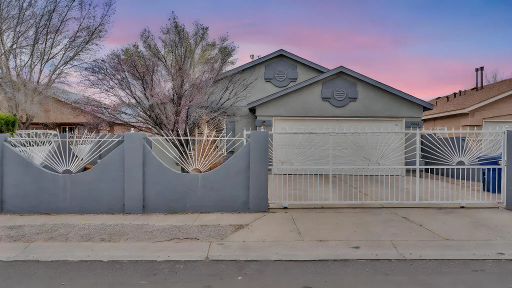 7616 Blue Avena Avenue Sw, Albuquerque
