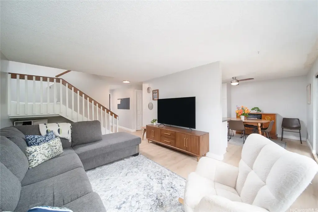 94-1025 Anania Circle # 60, Mililani
