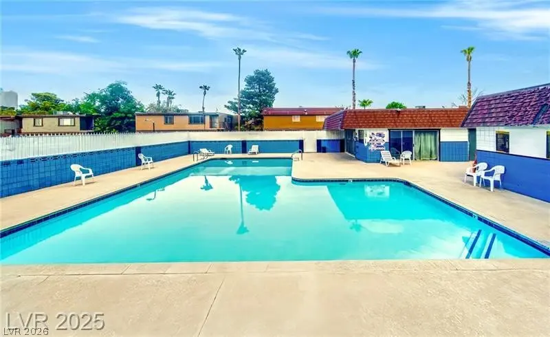 Photo of Listing #2762331