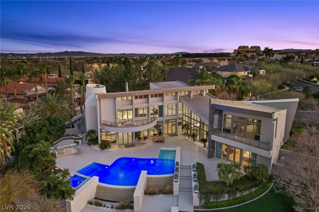 Photo of Listing #2757938