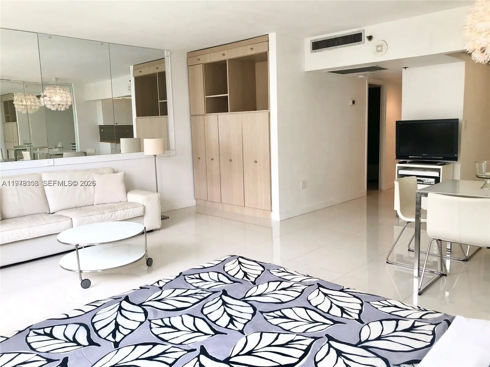 Photo of Listing #A11978308