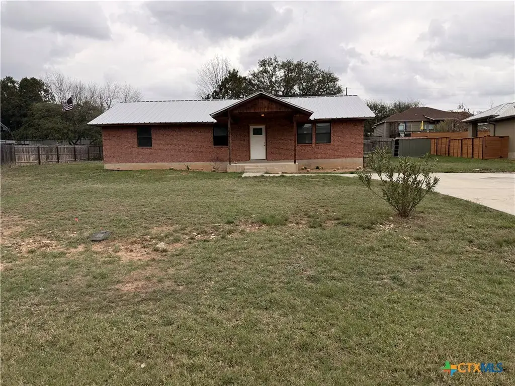 1616 Lonesome, Canyon Lake