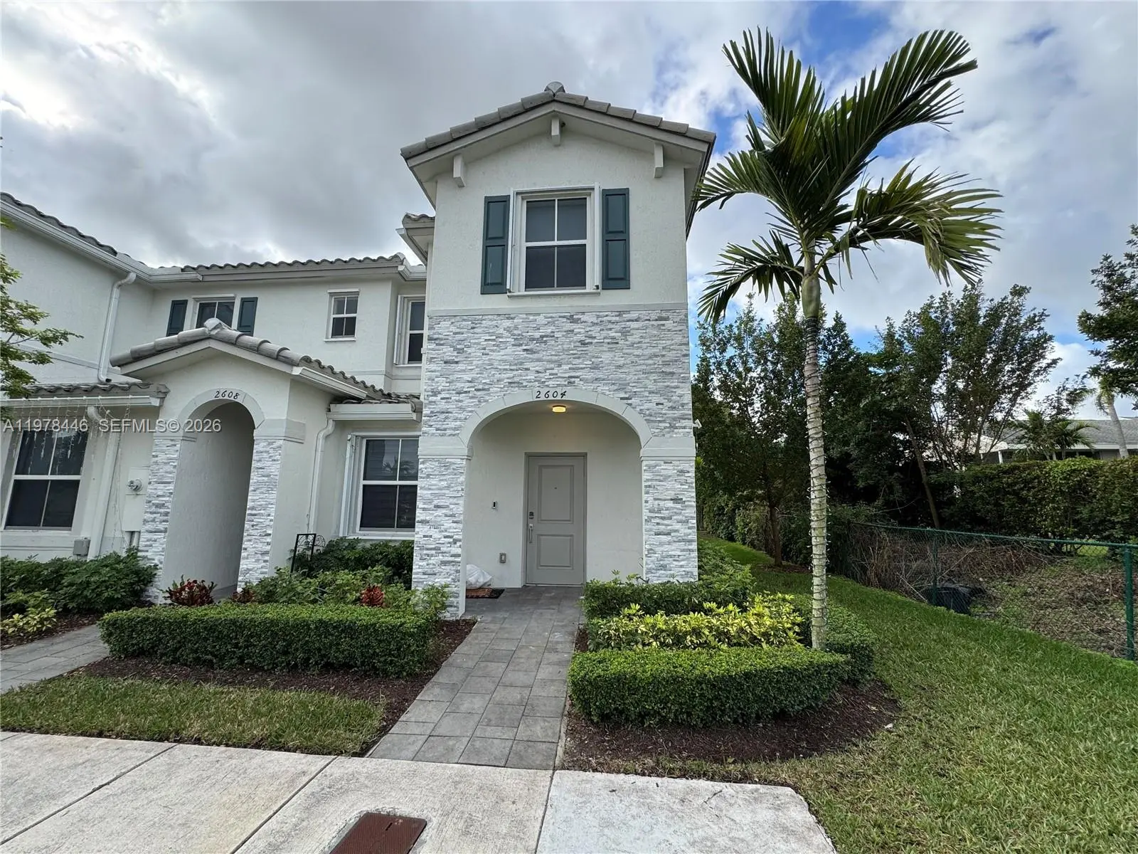 Photo of Listing #A11978446