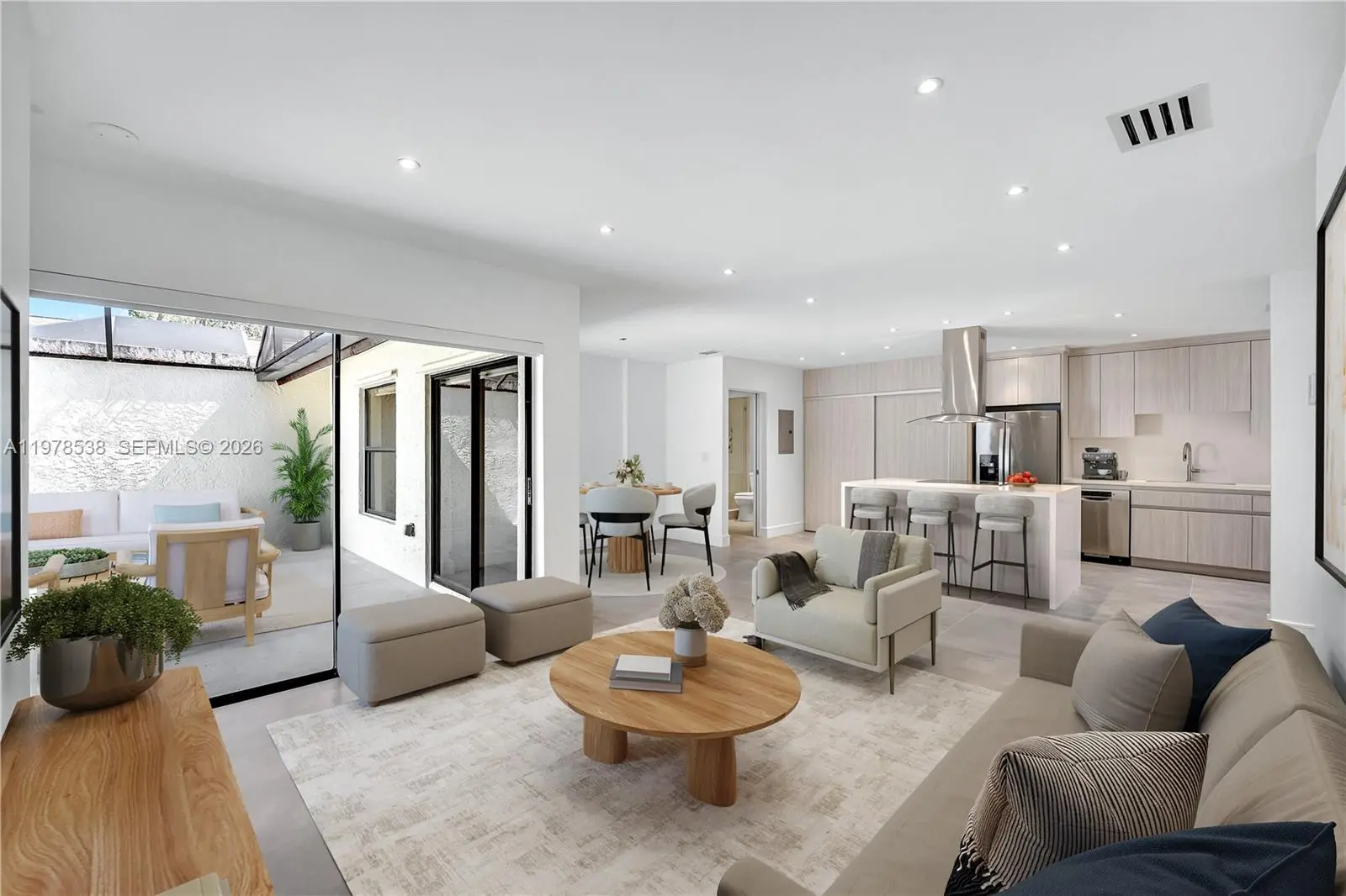 Photo of Listing #A11978538