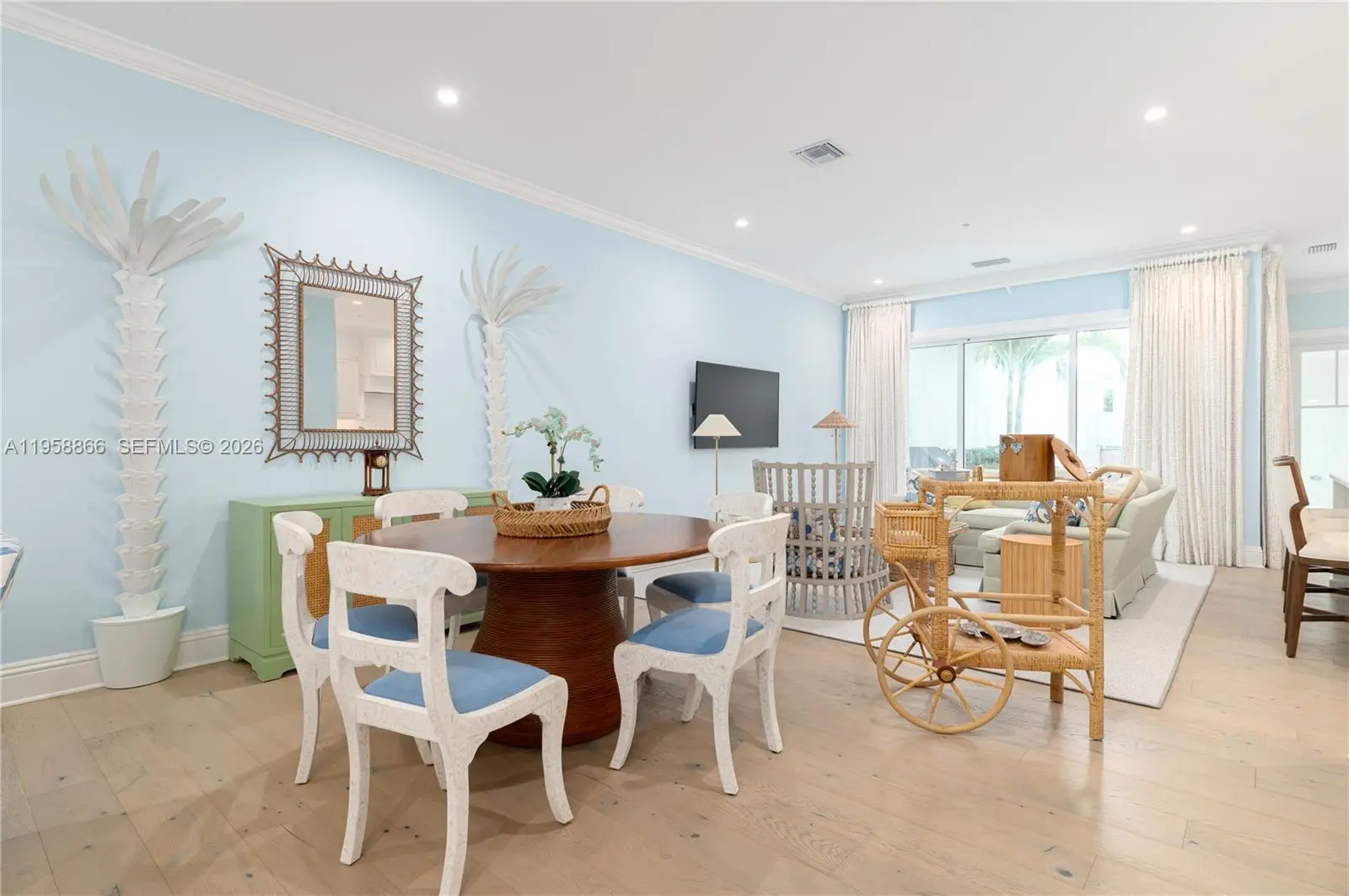 Photo of Listing #A11958866