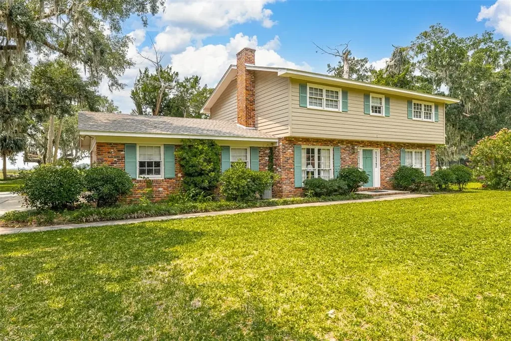 526 Old Mission Road, Brunswick