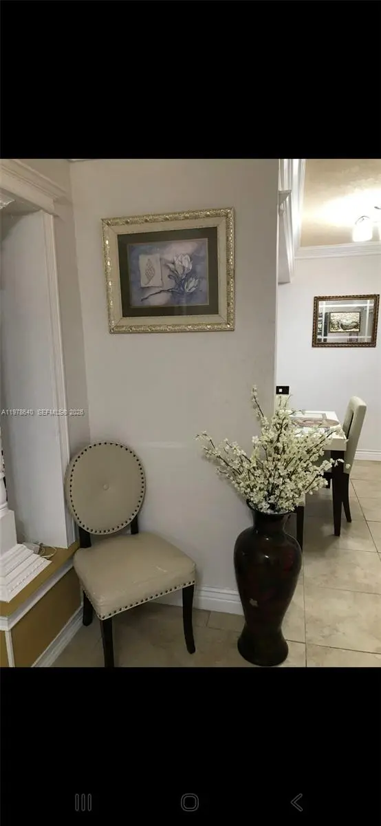 Photo of Listing #A11978640